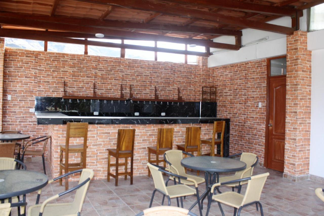 Huascaran Inn Mancos Ngoại thất bức ảnh